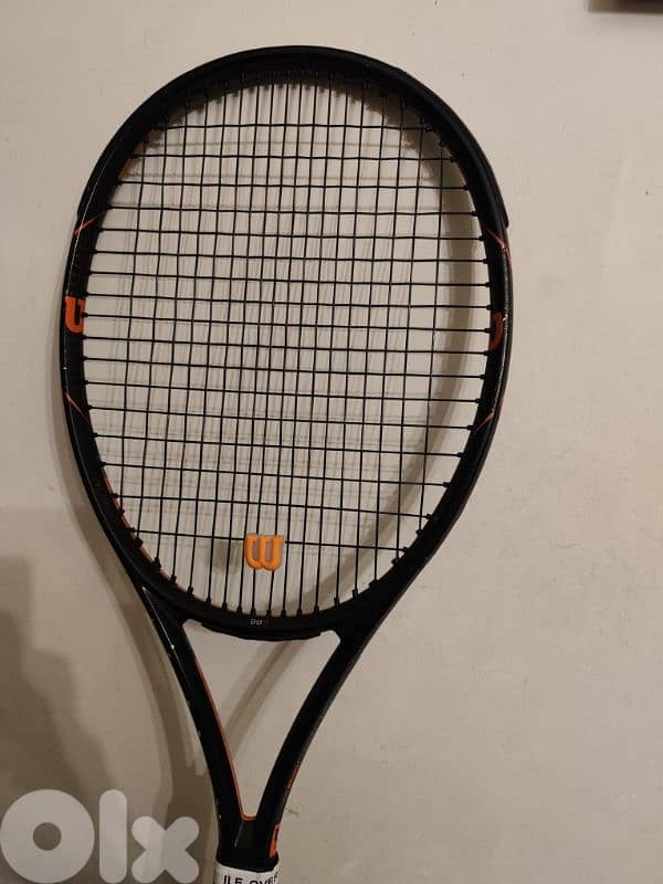 Wilson Burn FST 99S tennis racket. 0