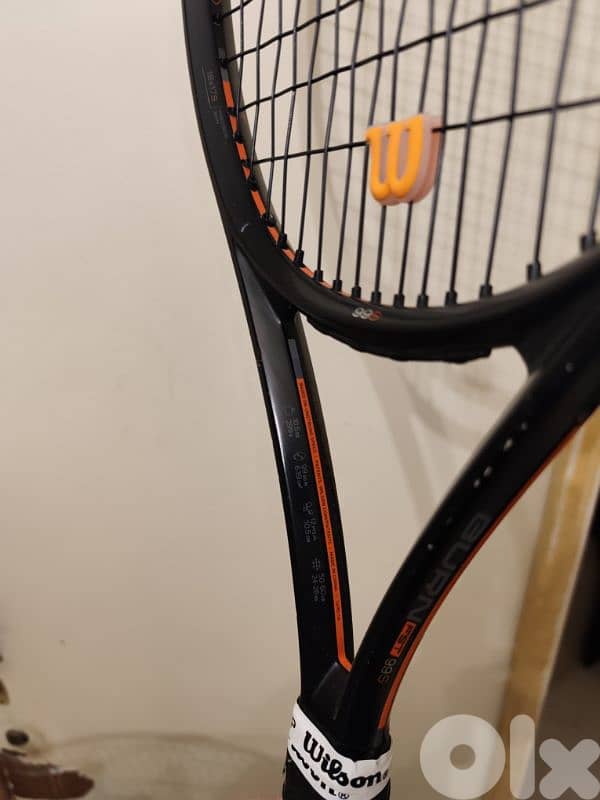 Wilson Burn FST 99S tennis racket. 7