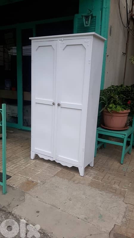 wardrobe 3