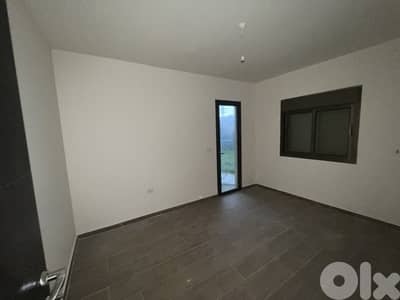 Apartment for Sale in Daychounieh شقة للبيع في دايشونيه