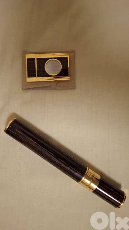Authentic ST Dupont Cigar Holder and Cutter in Chinese Laquer 4