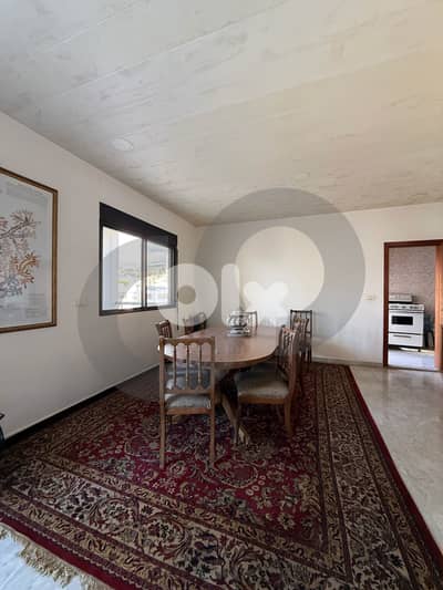 Apartment in jdeideh area, mid- aged building REF#EH128418