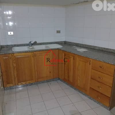 Shop with warehouse in Sin El Fil محل ومستودع سن الفيل