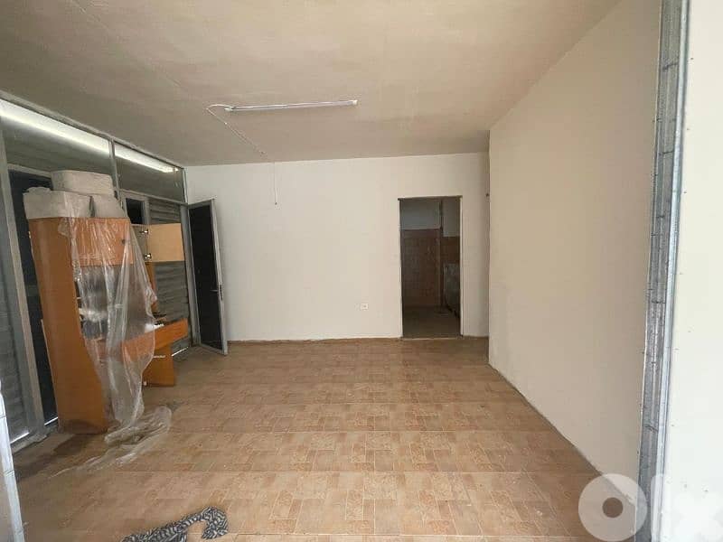 RWB200PK - Shop for sale in Aabeidat Jbeil 0
