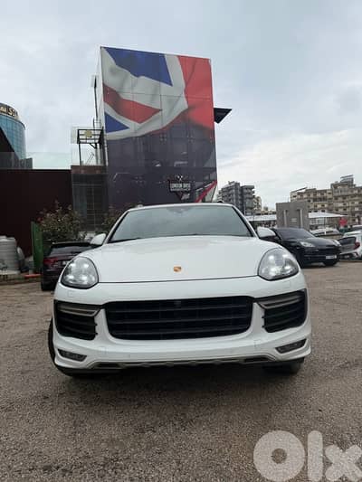 Porsche Gts turbo 2017