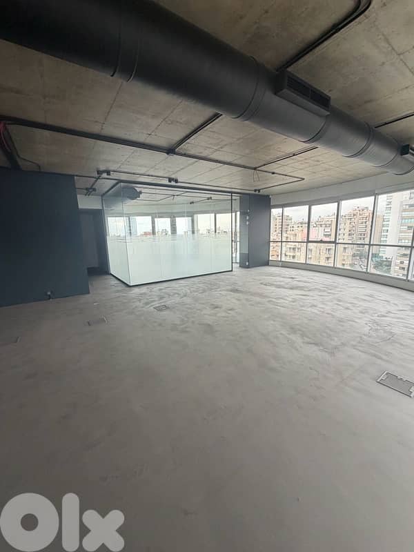 office for rent in sin el fil 0