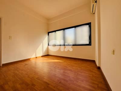 RAO26-4871 Office 170m2 for rent in Badaro, $ 1,500 cash