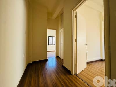 RAO26-4873 Office 170m2 for rent in Badaro, $ 1,500 cash