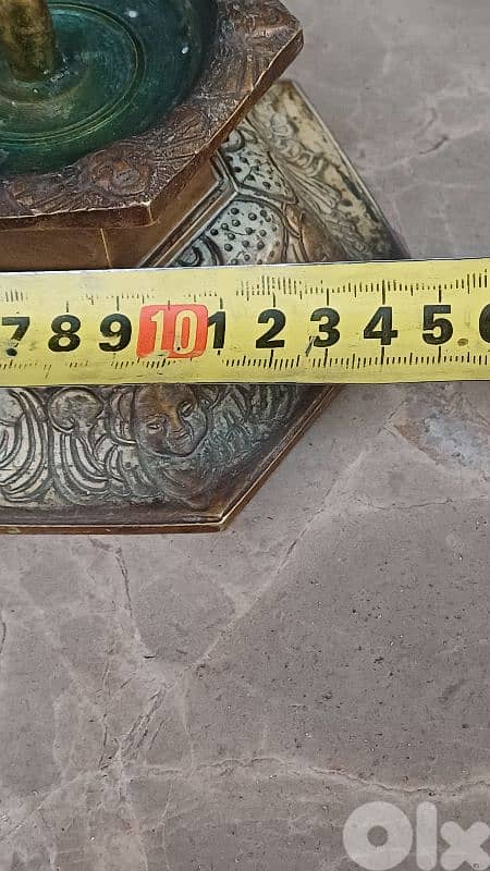 antique 8