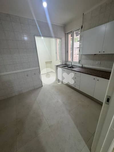 apartment For sale in broummana شقة للبيع في برمانا