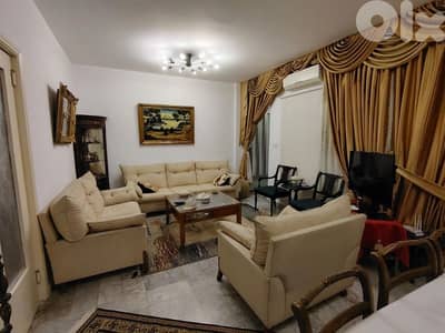 شقة مميزة للبيع - عوكر