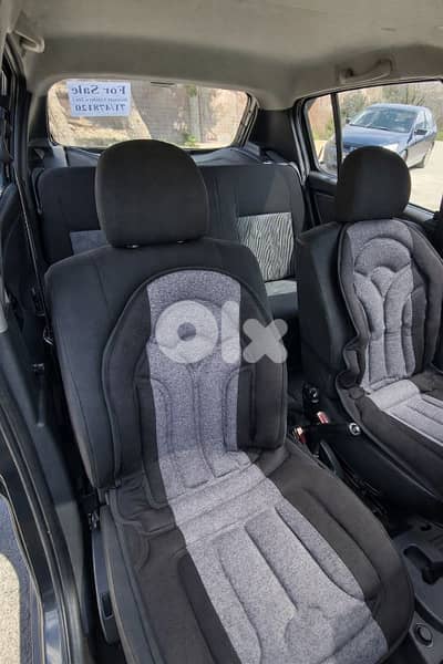 Renault Sandero 2012