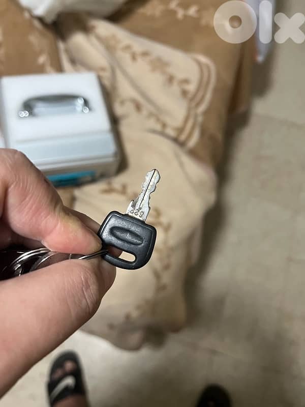 safe cash Box with key for 30 $ 7