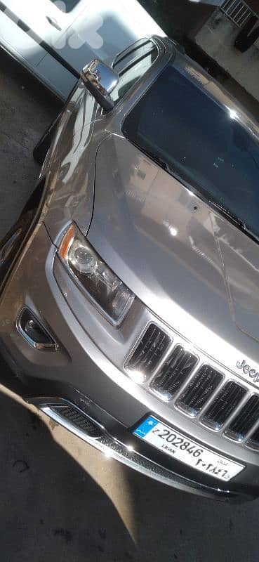 Jeep Grand Cherokee 2016 V6 مسجل نضيف تبديل اوك