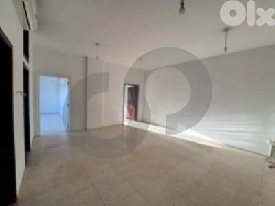 Maid's room , Jacuzzi , Pool with Bar, Baabda/بعبدا REF#JS134227