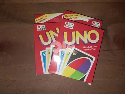 UNO Card Game !