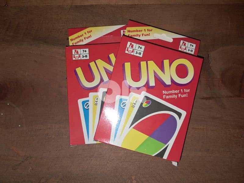 UNO Card Game ! 0