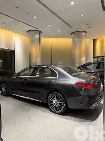 2025 Mercedes-Benz C260L | Brand New