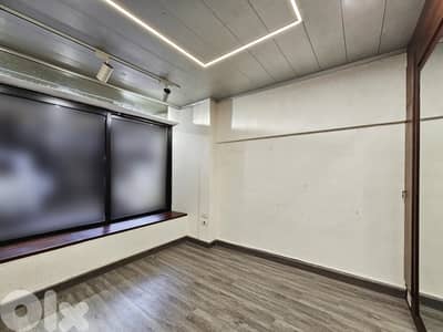 GMC152LG Shop for rent in Achrafieh - محل للإيجار في الأشرفية