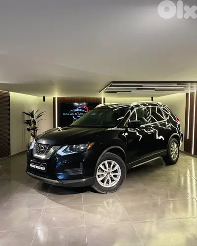 2019 - NISSAN ROGUE SV