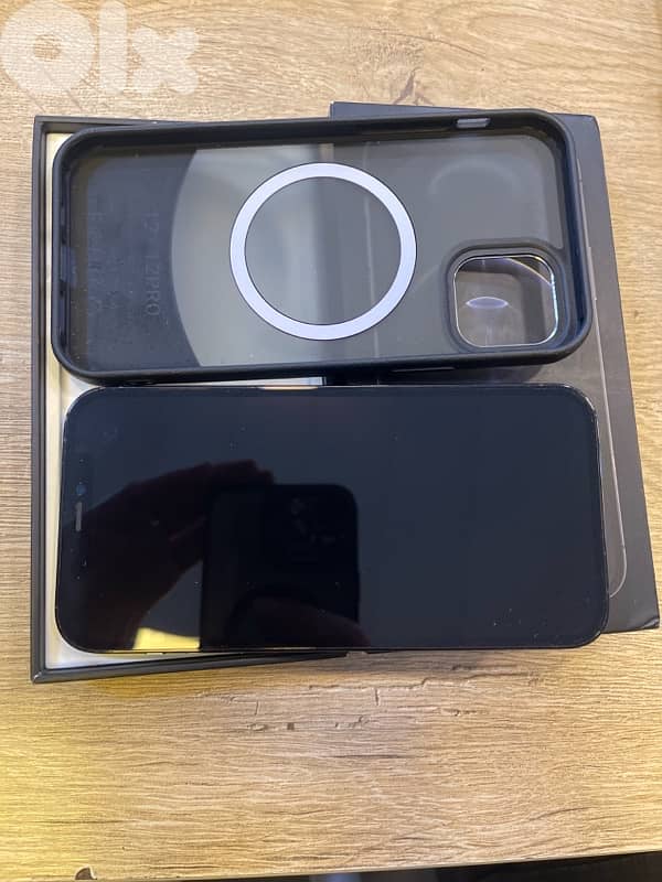 i phone 12 pro 0