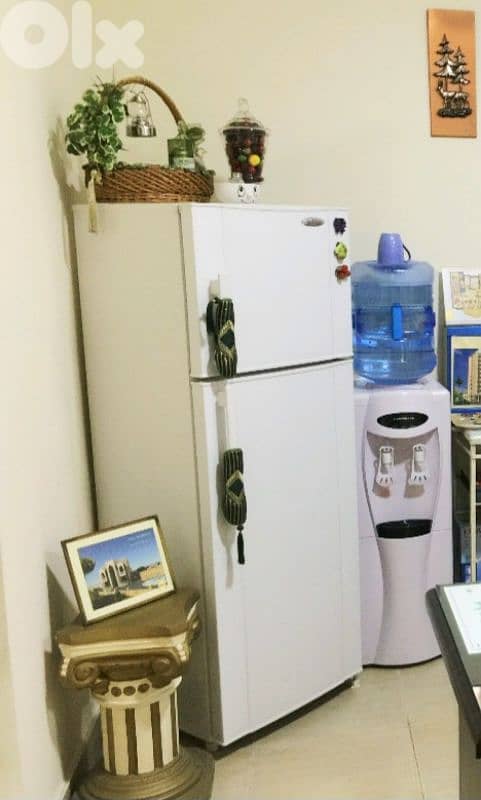 براد شبه جديد Mere Like New Refrigerator 6