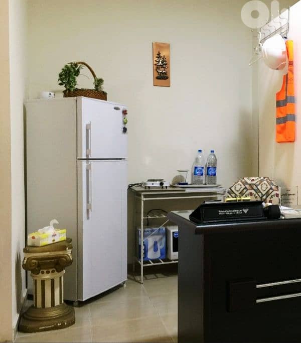 براد شبه جديد Mere Like New Refrigerator 7