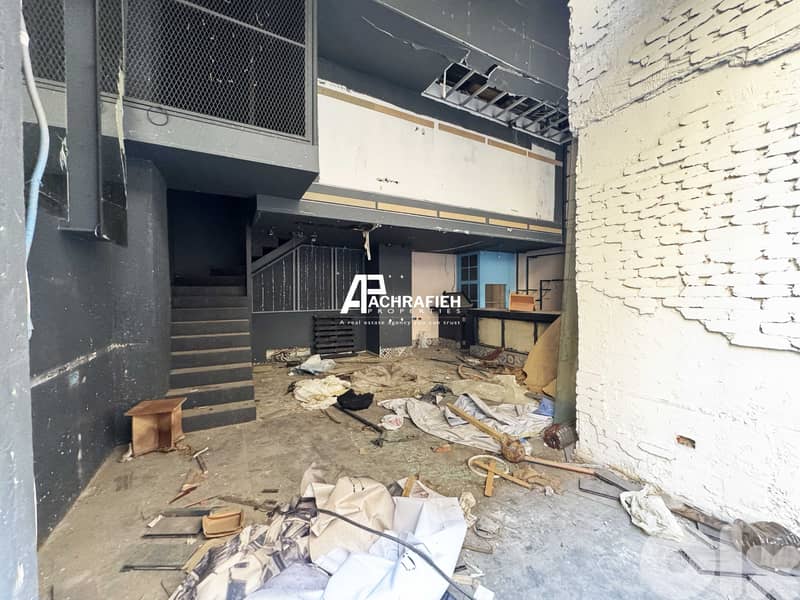 2 Floors Shop - Shop For Rent in Downtown 0