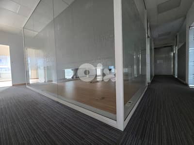 RAO26-4881 Office 320 sqm for Rent in Beirut