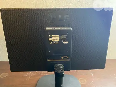 monitor 20 inch 70 fps