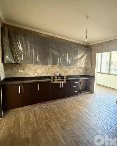 Apartment for sale in Sanayeh NY274 شقة للبيع في صنايع