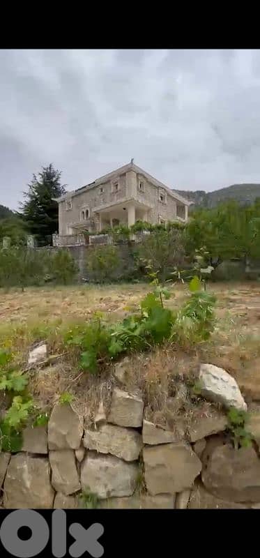 land for sale in basloukit ehden أرض للبيع في بصلوقيت اهدن