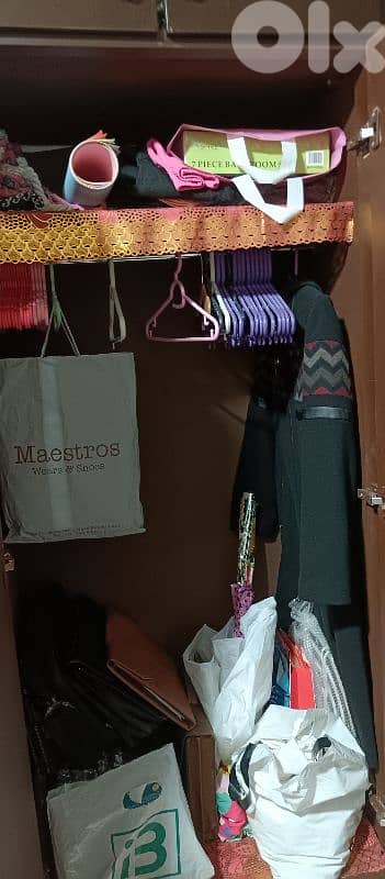 closet bed room 4
