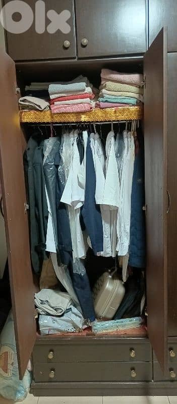closet bed room 6