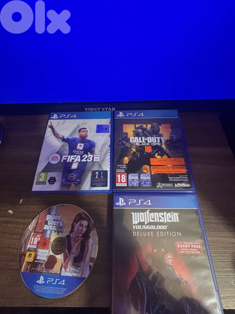 PS4 PRO 3