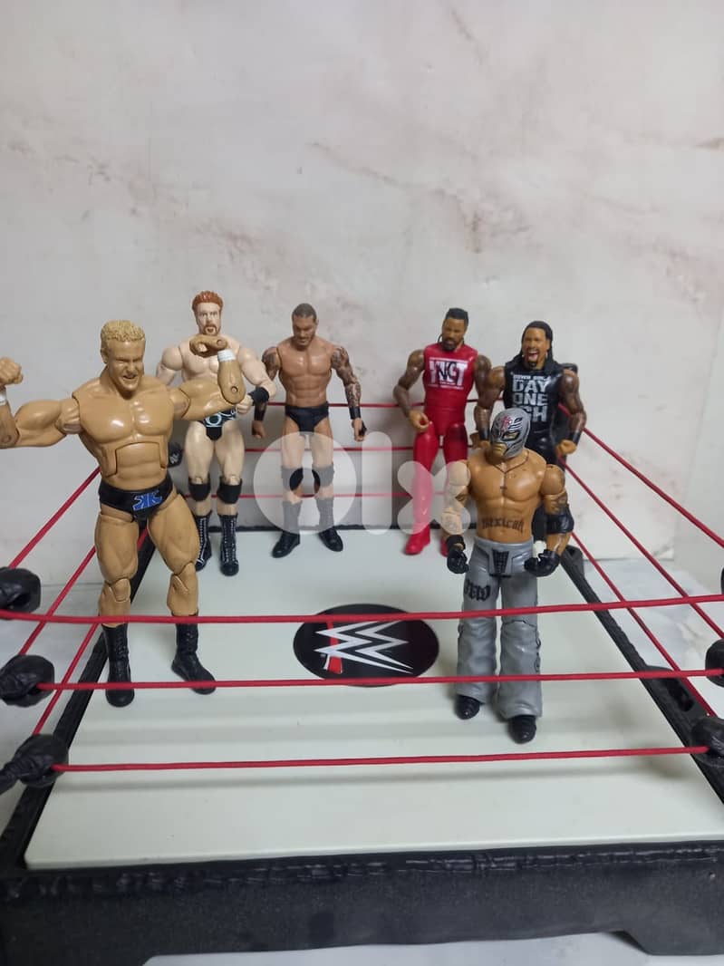 WWE WWF WCW wrestling figurines starting 7$ check description 8