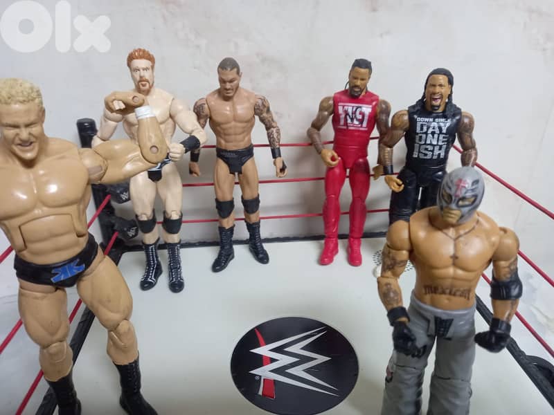 WWE WWF WCW wrestling figurines starting 7$ check description 9