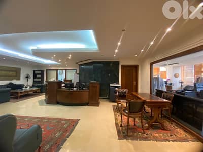 L20818 - Office For Sale in Commercial Building in Verdun, Beirut