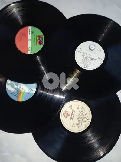 vinyls 33t just for decoration 3$ the vinyl