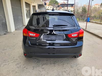 Mitsubishi Outlander Sport ASX 2017 SEL -- 03 445 663 --