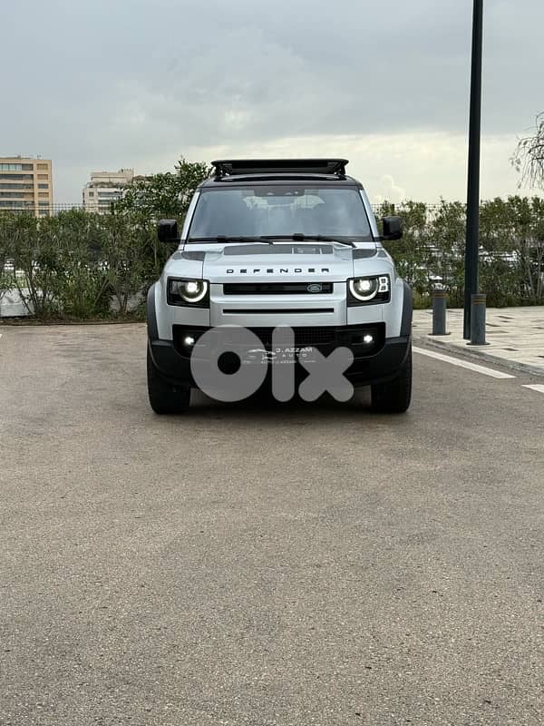 Land Rover Defender 2020 0