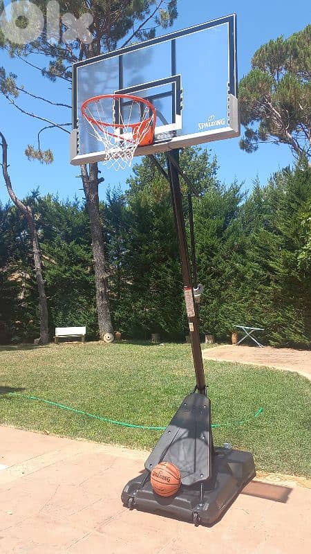 330$ movable basketball hoop (140x80cm) 0