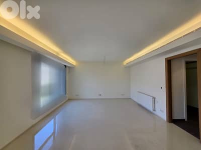 Apartment for sale Sakiet Al Janzeer/ Spacious
