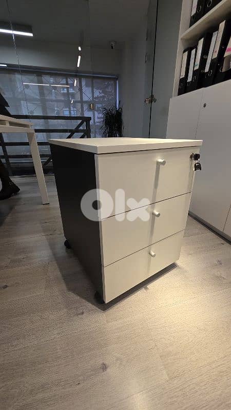 Office furniture for sale 10