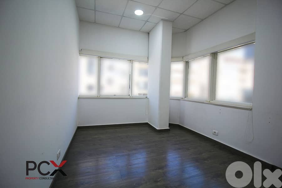 Office for Rent in Jdaide | Ready To Move | Prime Location 0