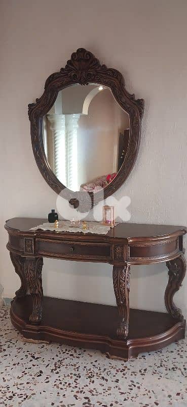 console and mirror 0