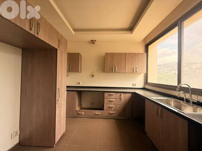Dbaye / 225 sqm / 3 master bedrooms / walking distance from malls