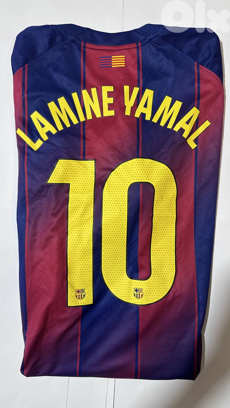 Original FC Barcelona 2025/26 Jersey (Lamine Yamal) – New with Tag 1