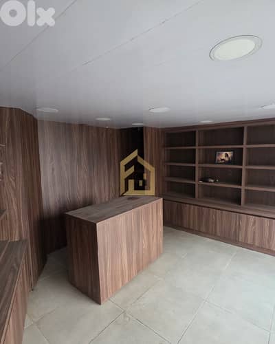 Shop for sale in Achrafieh EA260 محل تجاري للبيع في الأشرفية