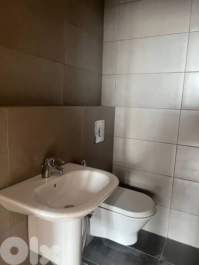 apartment for rent in achrafieh - MQHH0015 شقة للإيجار في الأشرفية apartment for rent in achrafieh - MQHH0015 شقة للإيجار في الأشرفية